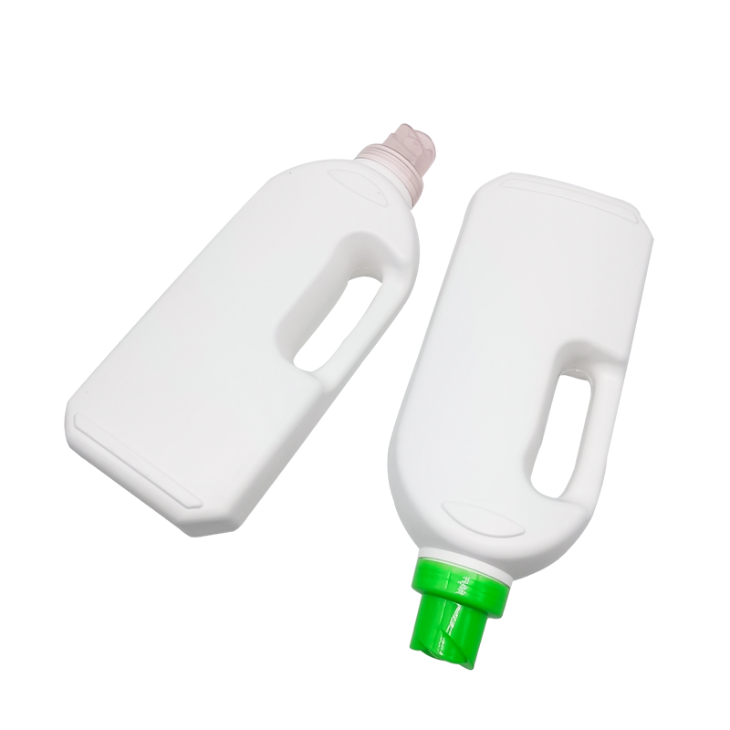 Бутылка стирального порошка 1000мл